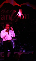 Harmik in Concert