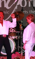 Harmik in Concert