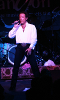 Harmik in Concert