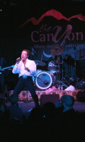 Harmik in Concert