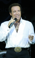 Harmik in Concert